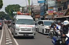 Slankers Antar Jenazah...