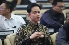 Purnawirawan TNI Minta...