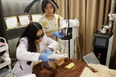 Klinik Kecantikan Ternama...