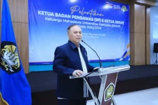 Profesor Marsudi Dicopot...