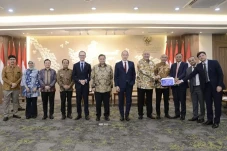 JETP Resmi Luncurkan...
