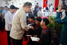 Perkuat Ekonomi Rakyat,...