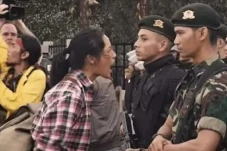 5 Film tentang Kerusuhan...