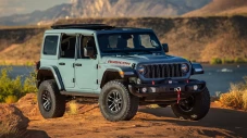 Pajak Mobil Jeep Rubicon...