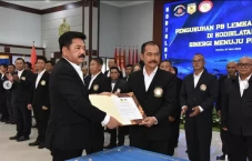 Ketua Umum PB Forki...