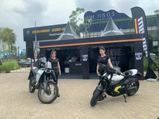 Can-Am Pulse dan Origin...