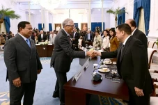 Haji Isam Dampingi Presiden...