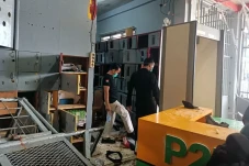 Menteri Imipas Pastikan...