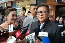 Jaksa Hadirkan Penyidik...