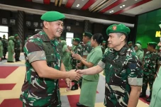 22 Pati TNI AD Naik...