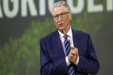 Bill Gates dan Bisnis...