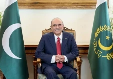 Siapa Asif Ali Zardari?...