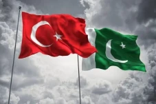 Turki Kirim Kapal Perang...