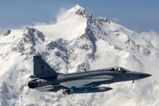 Kecanggihan JF-17 Pakistan,...