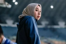Profil Putri Karlina,...