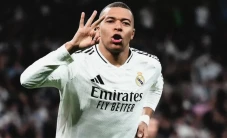 5 Pencetak Gol Terbanyak...
