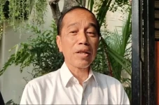Jokowi Merespons Meme...