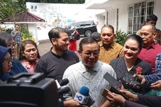 Simbol Jakarta dan Betawi,...