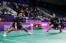 Nita/Amri Sikat Unggulan...