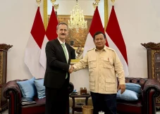 Prabowo Bertemu Presiden...