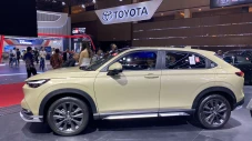 Penjualan Honda HR-V...