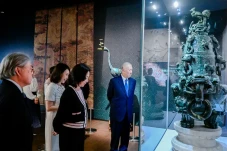 Pameran Sejarah dan...