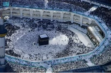 Arab Saudi: Pemisahan...