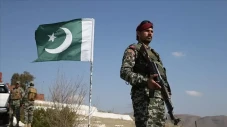 Gaji Pokok Tentara Pakistan,...