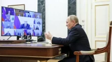 Putin Bertekad Ciptakan...