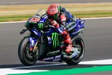 Fabio Quartararo Rebut...
