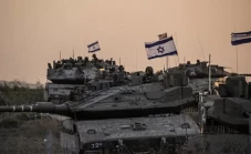 Pasukan Israel Kuasai...