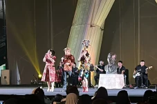 Konser Keroncong Mencari...