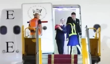 Video Viral Tunjukkan...