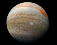 Jupiter Menyusut, Apa...