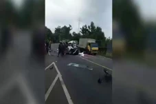Kecelakaan Maut Truk...
