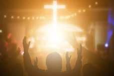 25 Ucapan Kenaikan Yesus...