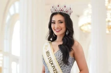 Monica Kezia Bersyukur...