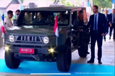 Momen Prabowo Ajak Macron...