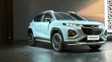 Suzuki Fronx Mengaspal...