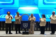 Matangkan Kota Global,...