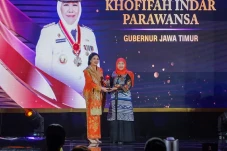 Khofifah Tak Terjebak...