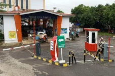 Pemkab Lebak Izinkan...