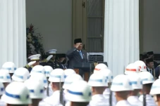 Prabowo Klaim Ada Pihak...