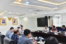 DPR dan Menpora Dukung...