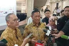 Presiden Prabowo Dijadwalkan...