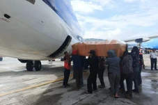 2 Jenazah Korban Penembakan...