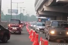 Contraflow di Tol Dalam...