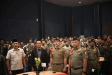 Teroris Beralih ke Ruang...