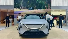 Mazda EZ-60 Langsung...
