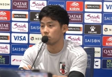 Pemain Liverpool Wataru...